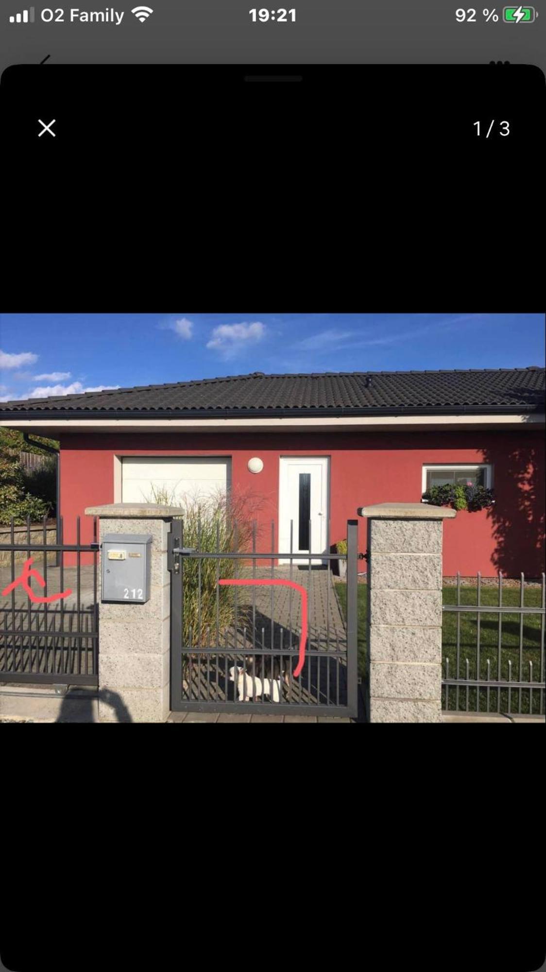 Prijemny Apartman Krovi V Rodinnem Domku Se Sdilenym Bazenem, Terasou A Zahradou Luaran gambar